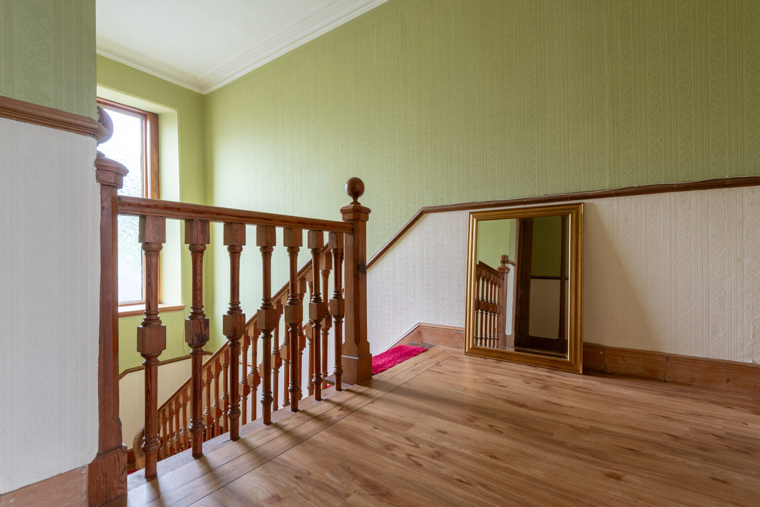11. Landing and Stairs view