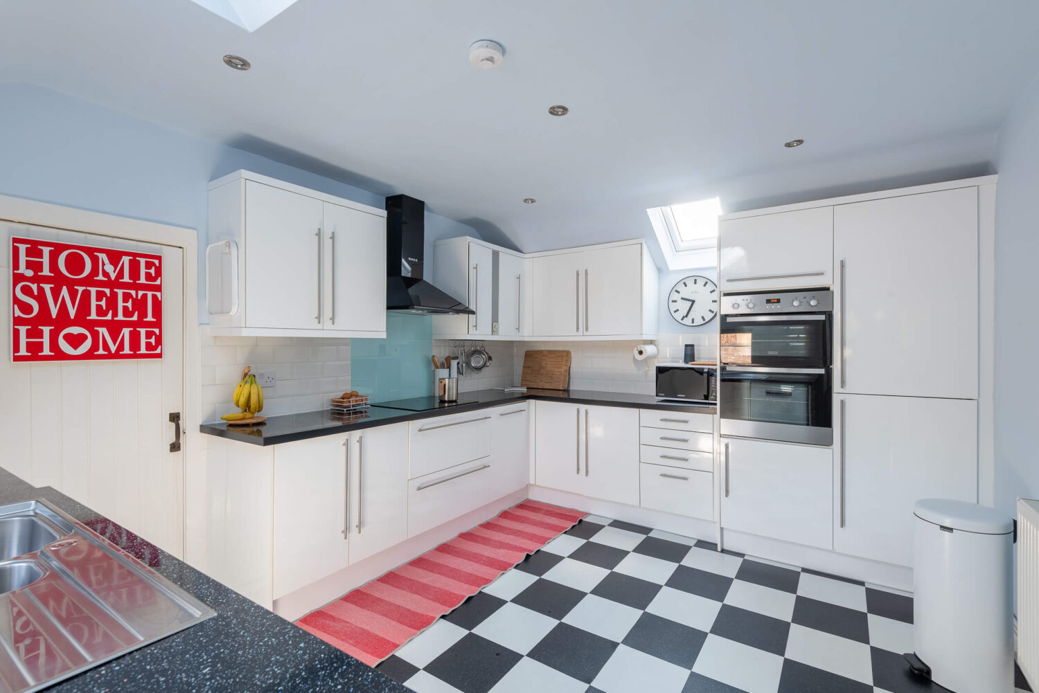 30.-Kitchen-1