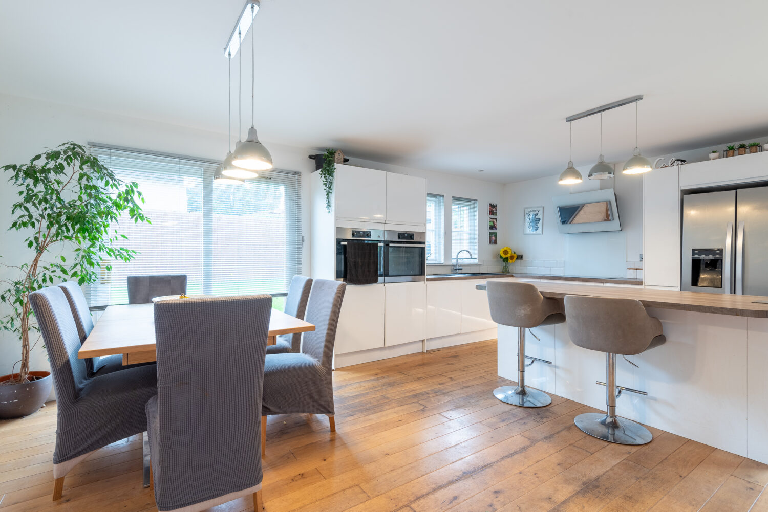 27. Kitchen Diner