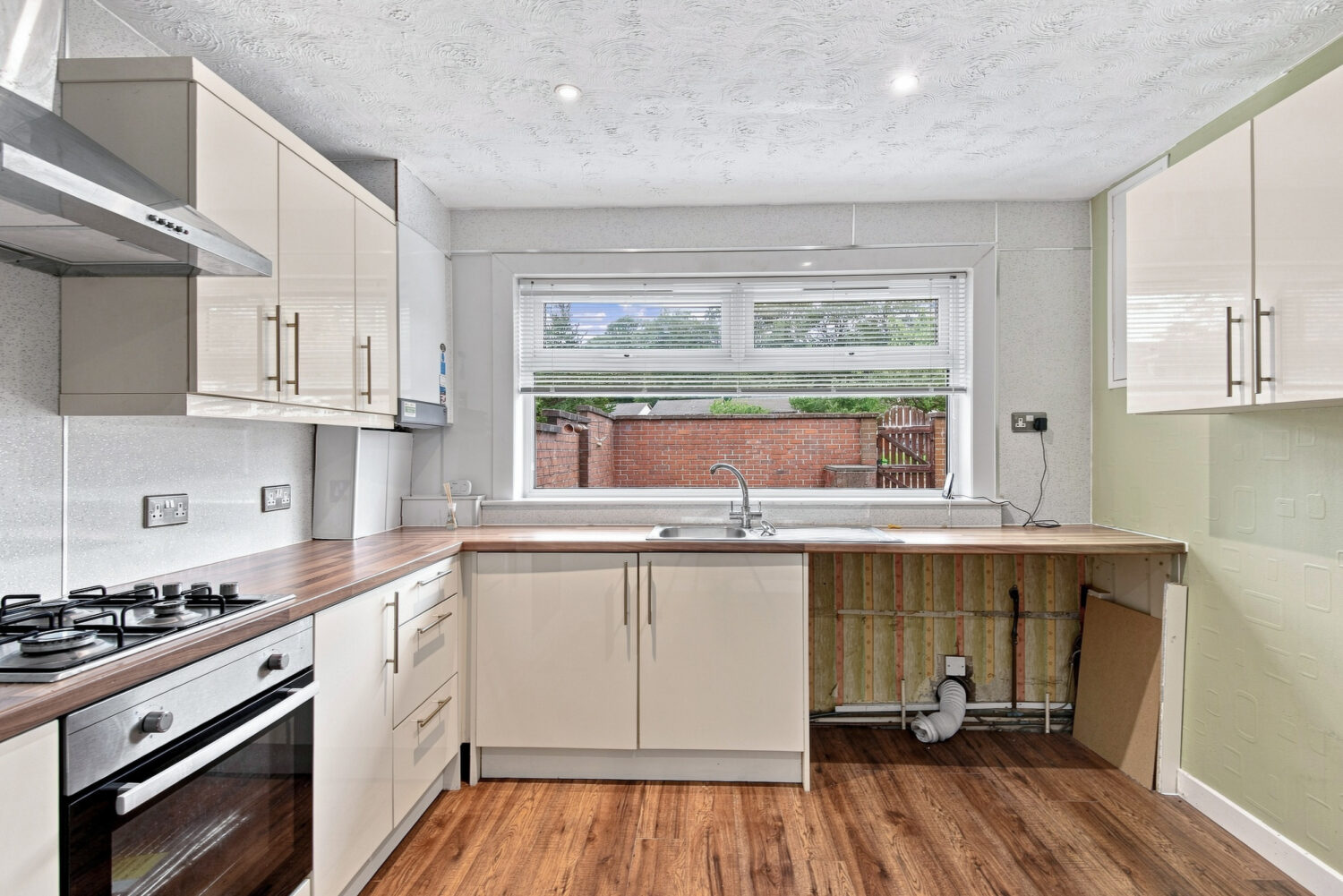 7. Kitchen view